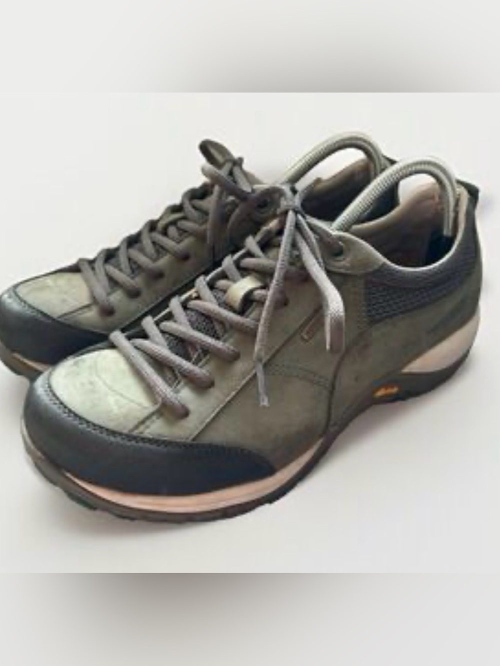 Dansko olive Leather Paisley Hiking Hiking Shoes size 40 worn once like new rare